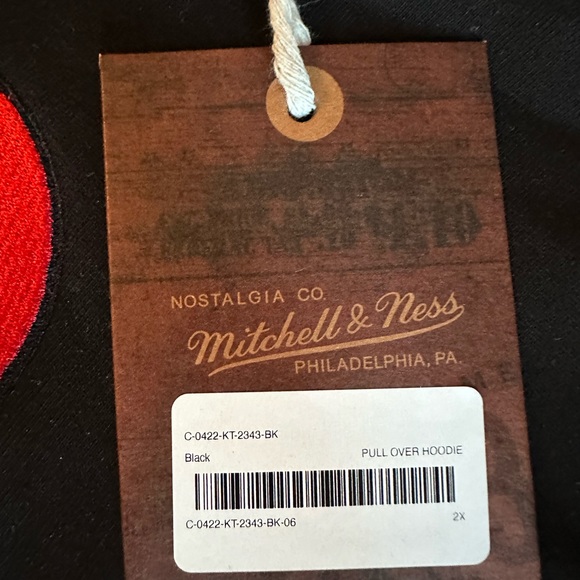 OVO Mitchell and Ness 1996 Raptors OG Owl Hoodie XXL BNWT - Picture 2 of 3